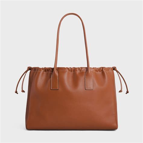 CABAS DRAWSTRING CUIR TRIOMPHE IN SMOOTH 